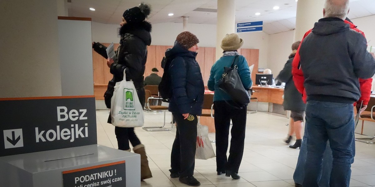 Podatnicy w łódzkich urzędach skarbowych