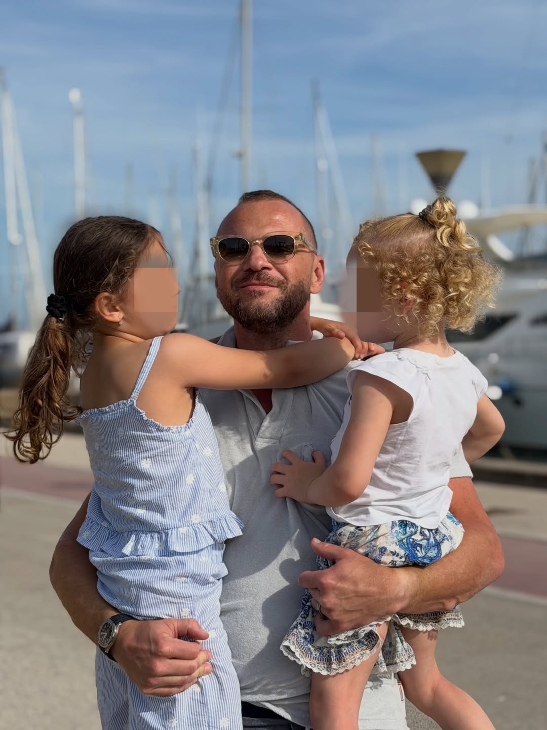 Marián Gáborík s dcérkami Bellou a Leiou.