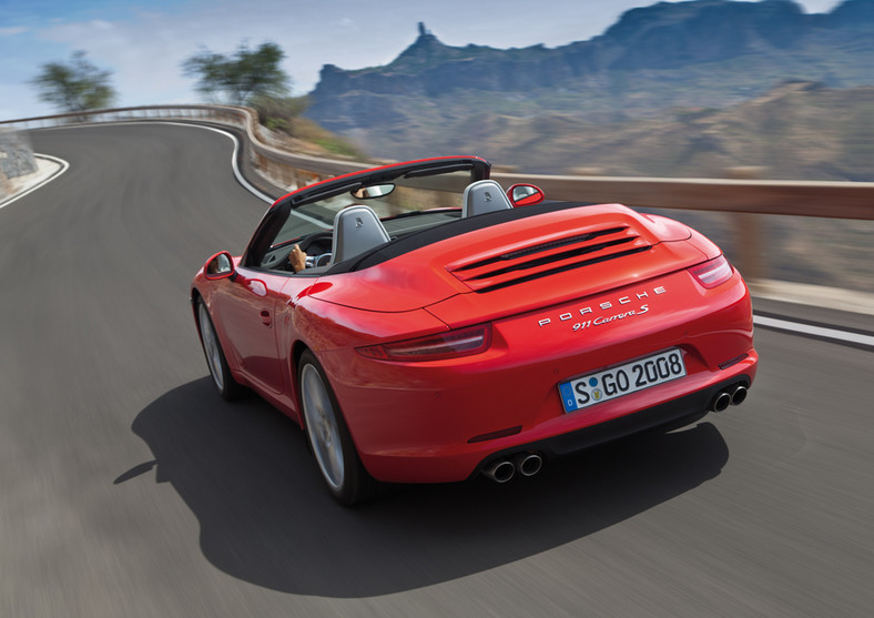 Nowe Porsche 911: poczuj wiatr we włosach