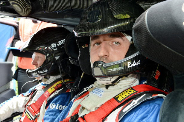 Rajd Niemiec: Ogier i Kubica liderami po pierwszym dniu