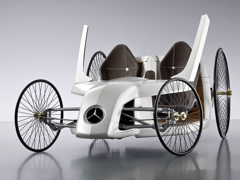 Mercedes-Benz F-Cell Roadster: powrót do przyszłości