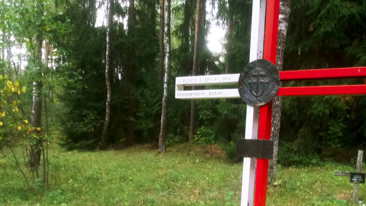 Zbezczeszczono groby Polaków na Białorusi. Pojawiły się obraźliwe napisy