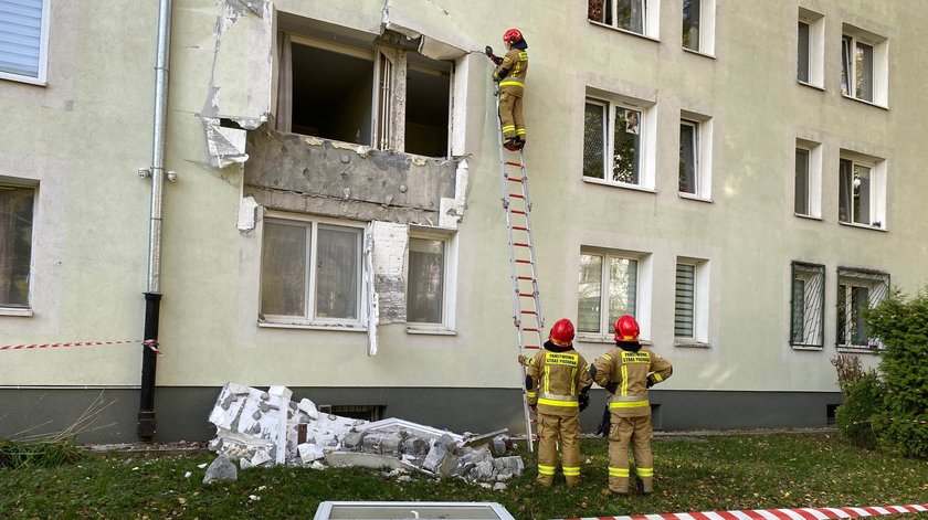 To był huk, jakby bomba wybuchła. Mieszkańcy żałują sąsiada, ale mówią: nie powinien tego robić. Niech to będzie ostrzeżenie dla innych!