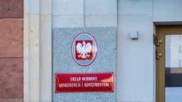 wielomilionowa kara dla orange. uokik zarzuca operatorowi m.in. pobieranie bezprawnych opłat