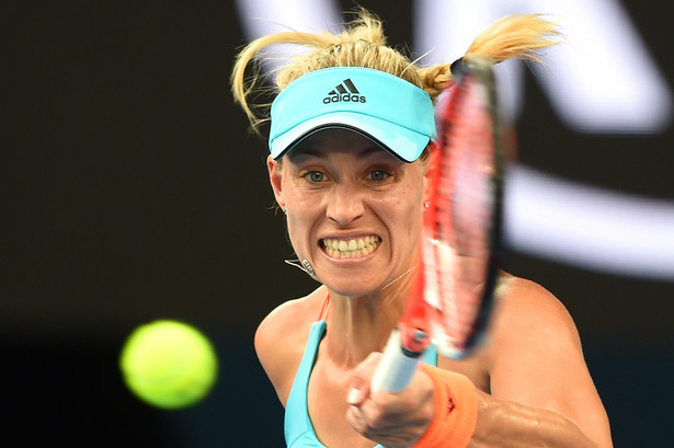 Australian Open: Męczarnie broniącej tytułu Kerber. W 1. rundzie łatwo jej nie poszło