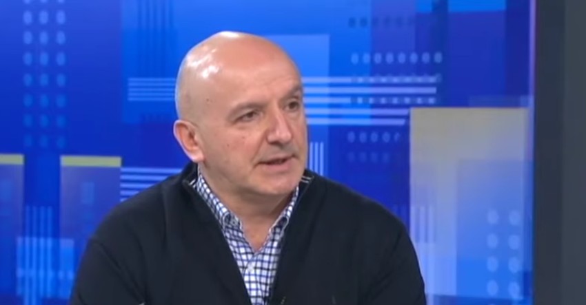 Ristić je rekao da i ambrozija isto zagađuje vazduh