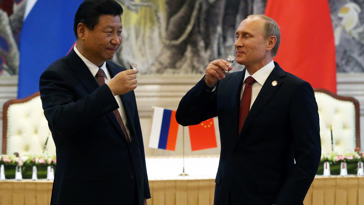 Krwawy sojusz dyktatorów. Pekin zacieśnia więzi z Rosją
