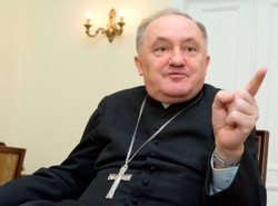 "Polska nie jest krajem laickim"