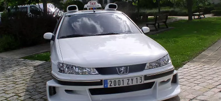 Odlotowy Peugeot 406 z filmu „Taxi”