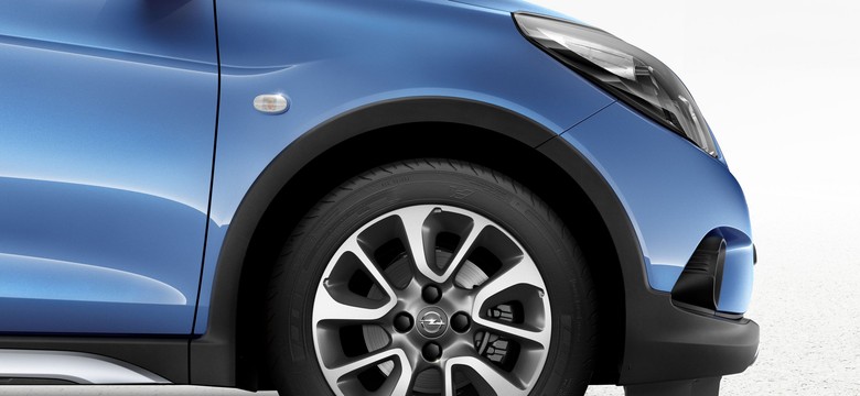 Opel karl rocks, czyli nowe i tanie lekarstwo na drogie SUV-y i dziurawe drogi [pierwsze FOTO]