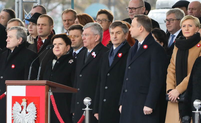 Uroczysta odprawa wart przed Grobem Nieznanego Żołnierza w Warszawie