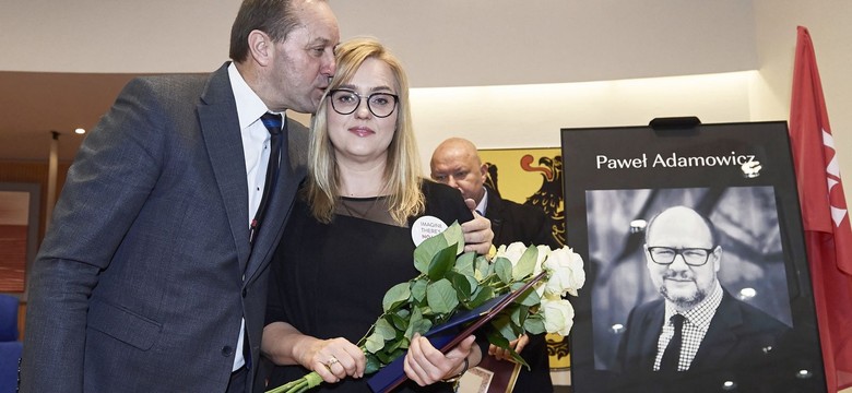 Pośmiertne odznaczenie dla prezydenta Gdańska. Magdalena Adamowicz: Inżynieria społeczna niszczy wartości, o które walczył