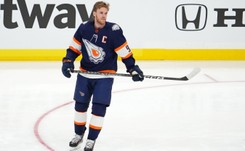 Liga NHL. McDavid przekroczył granicę 800 punktów