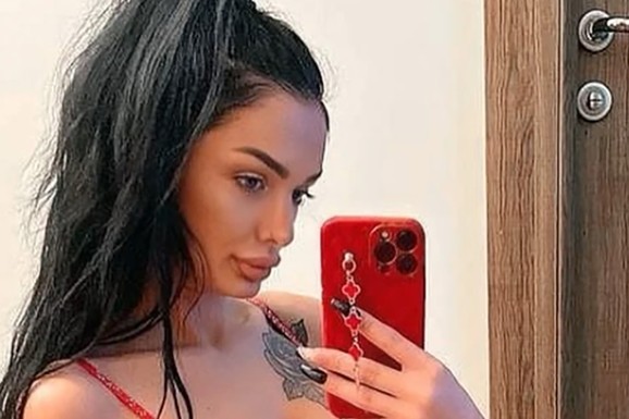 PRIZNALA DA JE PROSTITUTKA, DELILA POPUSTE ZA PRAZNIKE A sad srpska starleta pokazala gole grudi i ljudi se pitaju ima li gde dalje od ovoga