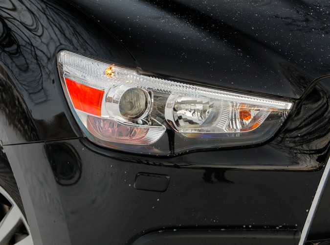 Sprawdzamy czy Mitsubishi ASX jest na tyle atrakcyjną propozycją, aby stworzyć realne zagrożenie dla już leciwego ale wciąż popularnego Qashqaia.