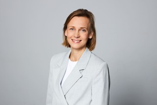 Barbara Krystosiak, Amazon