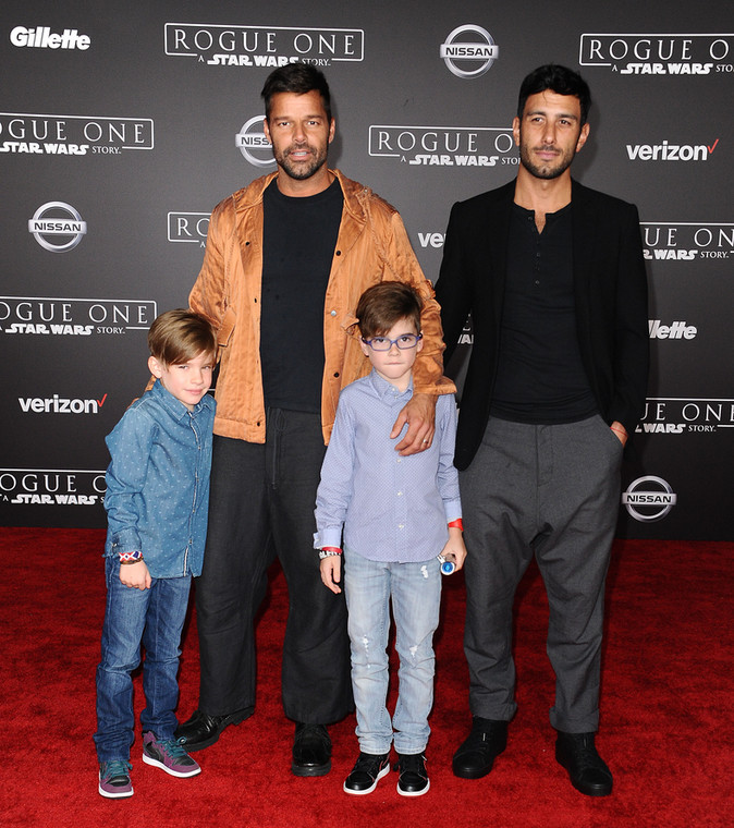 Ricky Martin i Jwan Yosef z synami