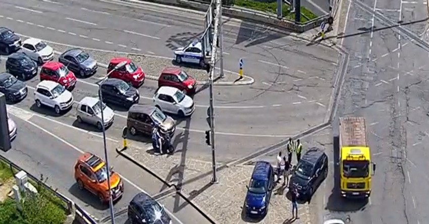 Sudar na Autokomandi