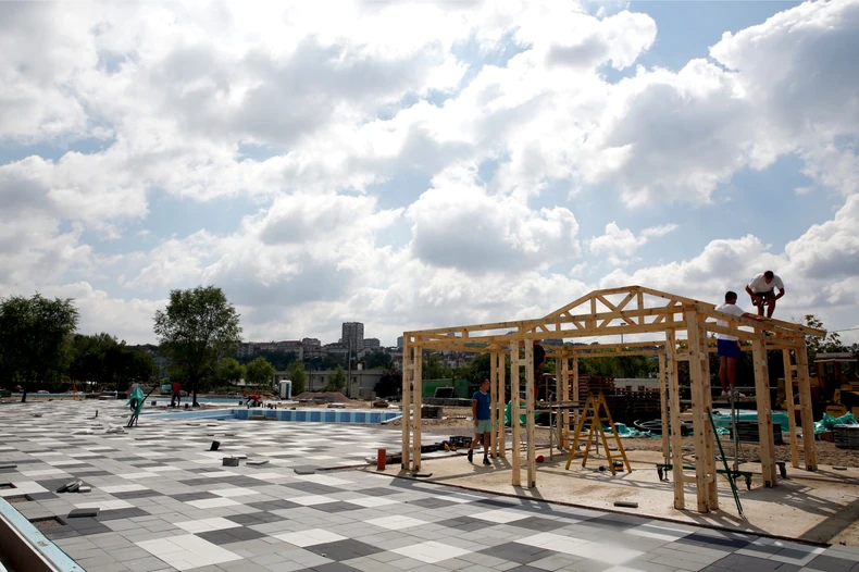 U akvaparku biće dečje igralište, teren, bina, restoran, igraonica, a zimi klizalište