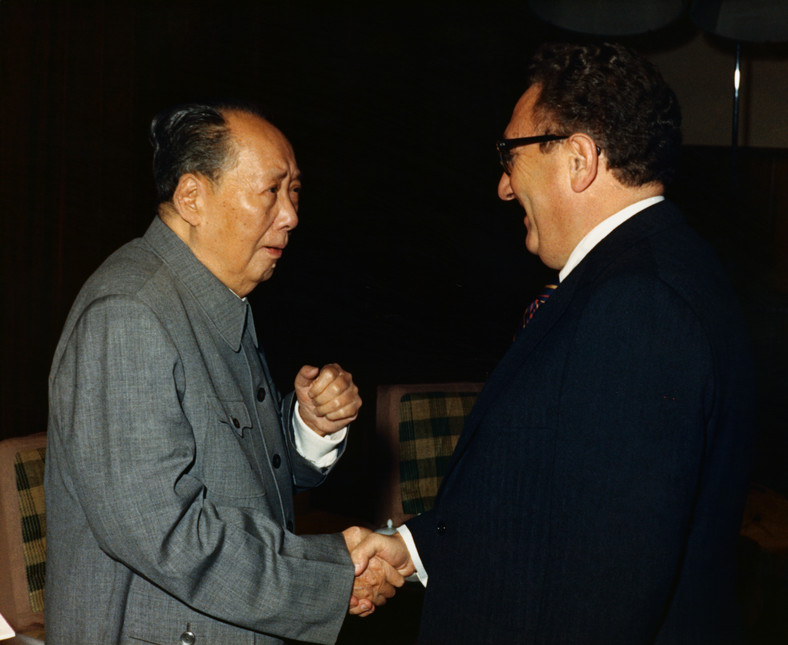 Przywódca Chin Mao Zedong i sekretarz stanu USA Henry Kissinger, październik 1975 r. 