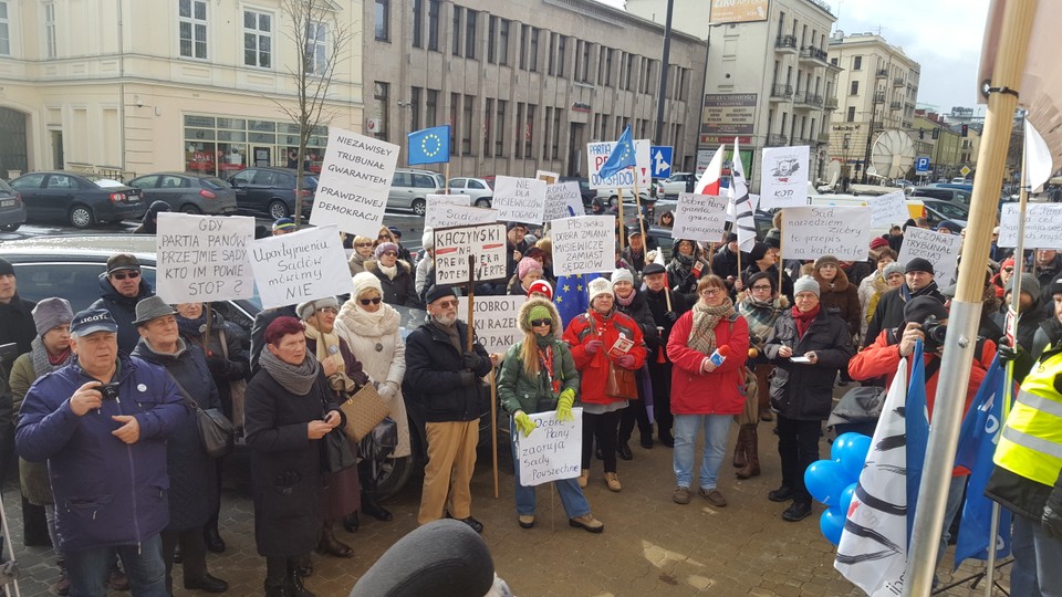 S. Białach - KOD w Lublinie w obronie sądów 2