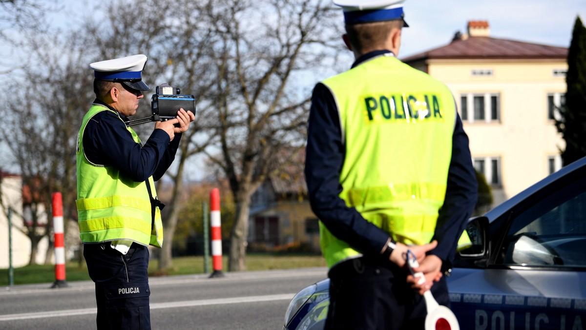 Akcja "Znicz". 19 osób zginęło na drogach w całym kraju