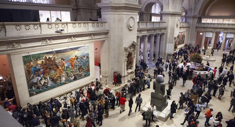America's Big Museums on the Hot Seat