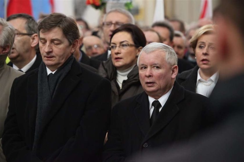 Kaczyński poruszony. Nie był w stanie przemawiać?