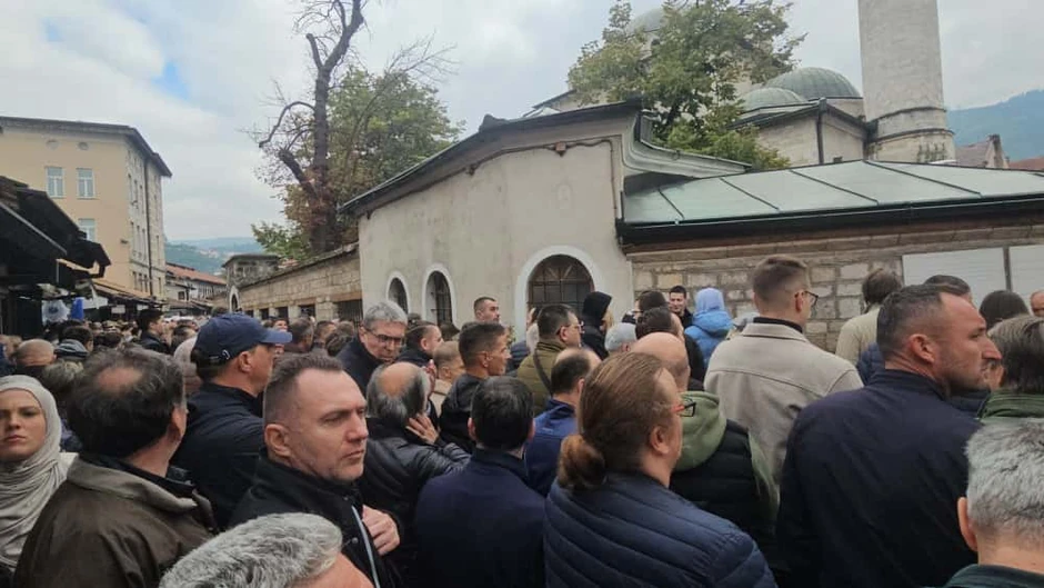 Povorka Halidu Bešliću