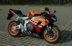 Honda CBR1000RR Fireblade Repsol replika (test)