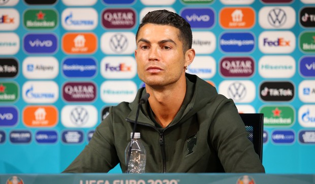 Mit o Ronaldu i koka koli epa uefa handout budapest Di022591573