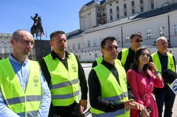 Rolnicy "rozgoryczeni" nieobecnością Tuska. Ważna decyzja Dudy