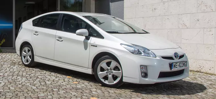 Sprawdziliśmy Toyotę Prius z przebiegiem 375 tys. km. Czy to faktycznie auto niezniszczalne?