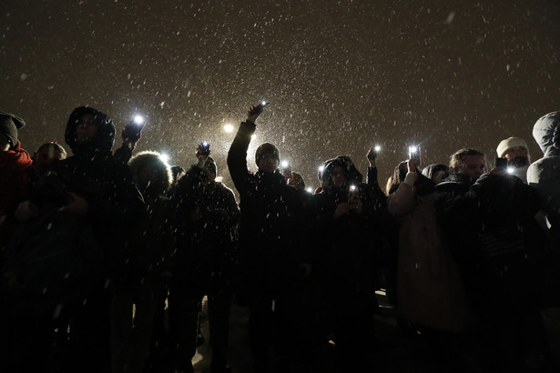 Petersburg. Rosjanie wyszli na ulicę po śmierci Aleksieja Nawalnego