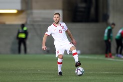 Maciej Rybus zostaje w Rosji. Jest komentarz Czesława Michniewicza