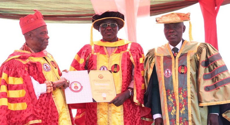 Army varsity confers award of degrees on 417 graduates at maiden convocation [Twitter:@HQNigerianArmy]