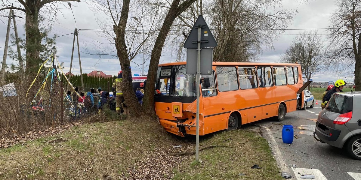 Wypadek autobusu szkolnego na Mazowszu.