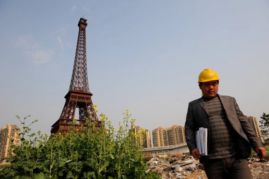 Kineski Pariz: Kula možda i liči na original, ali se ne zna čemu služi