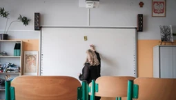 MEN chwali się podwyżkami dla nauczycieli. Nauczycielka nie wytrzymała