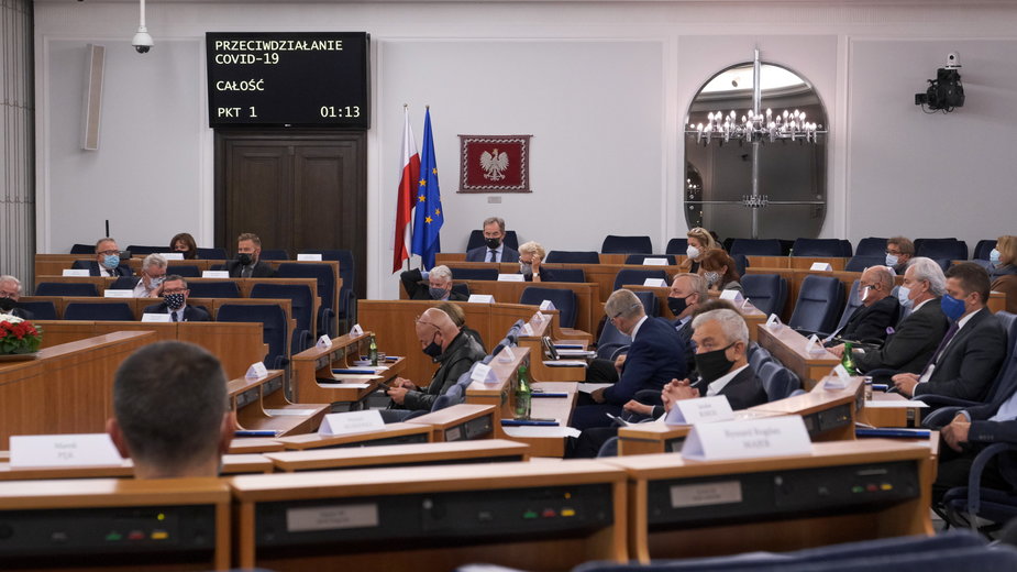 Zniesienie zakazu handlu w niedziele? Projekt Senatu skierowany do Sejmu -  Wiadomości