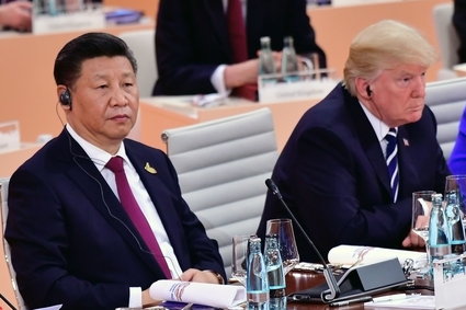 Chiny apelują do Trumpa, by nie doprowadził do "wojny handlowej"