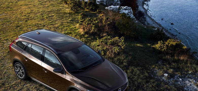 Volvo ujawniło nowy model z napędem 4x4. Nowe V60 Cross Country. ZDJĘCIA