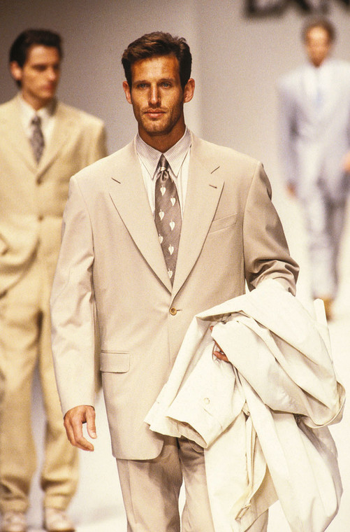 Męska moda w latach 90. - Facet