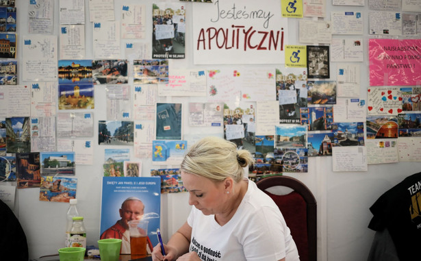 Protest niepełnosprawnych w Sejmie