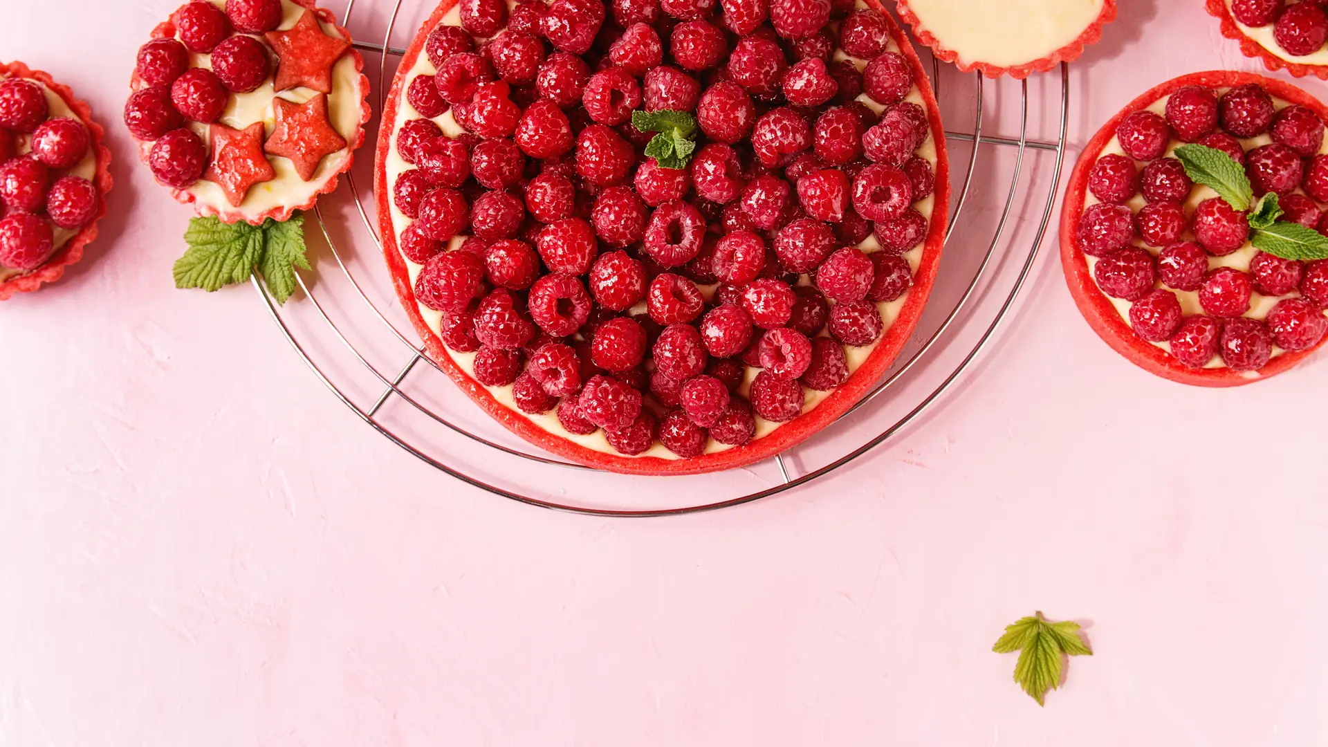 Tarta z malinami i masą mascarpone – najlepszy przepis