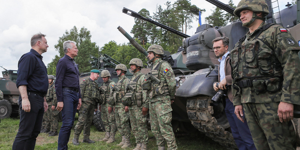 W czwartek wolę do obrony przesmyku suwalskiego wyrazili prezydenci Polski i Litwy, wizytujący jedną ze stacjonujących w tym regionie jednostek.