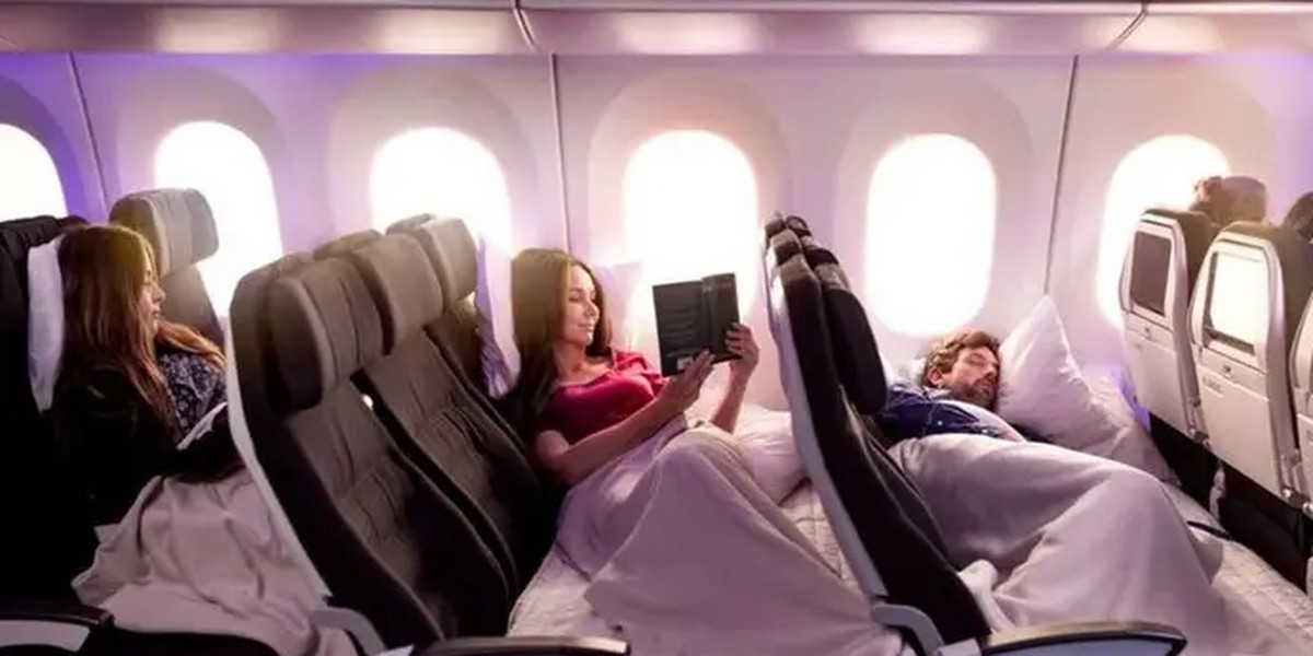 Podbiebna sofa w liniach Air New Zealand