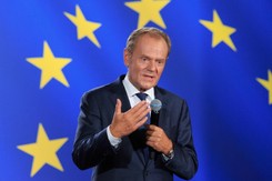 Tusk wzywa do 'deputinizacji' Europy