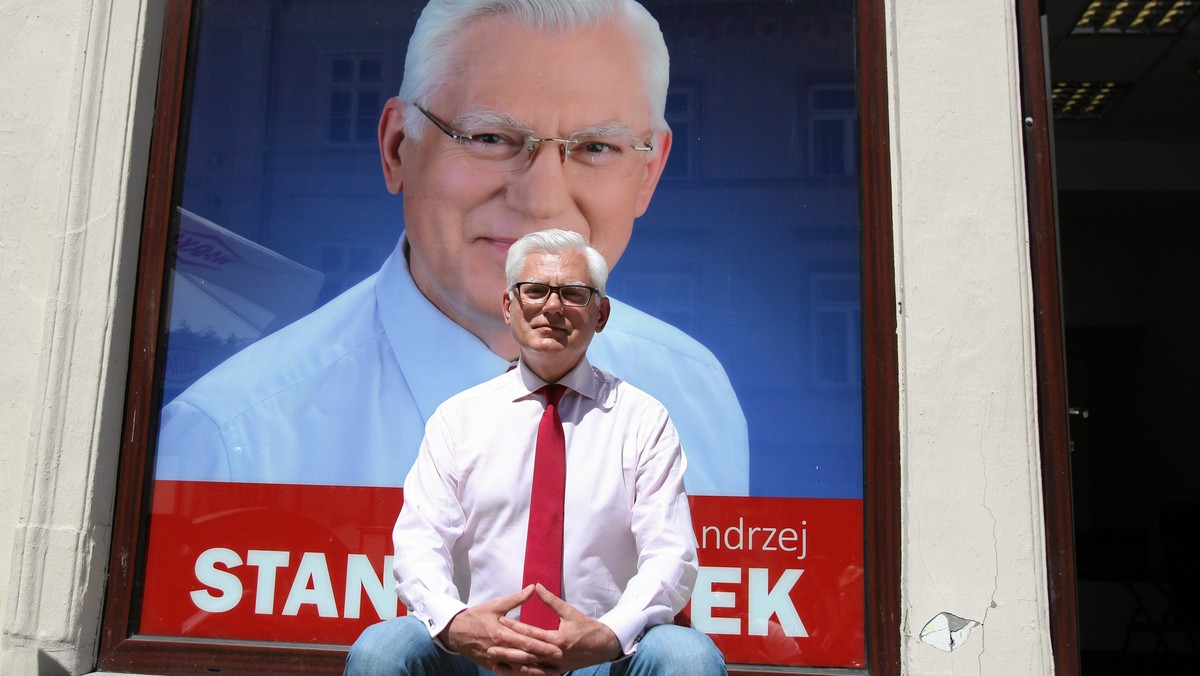 Prof. Andrzej Stanisławek, lekarz, popierany przez PiS, został wybrany na senatora w okręgu nr 16 obejmującym miasto Lublin - podała dzisiaj oficjalnie Okręgowa Komisja Wyborcza w Lublinie.