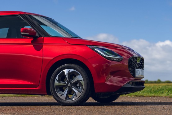 Oto nowe Suzuki za 69 900 zł. Jest zwinne, oszczędne i przestronne